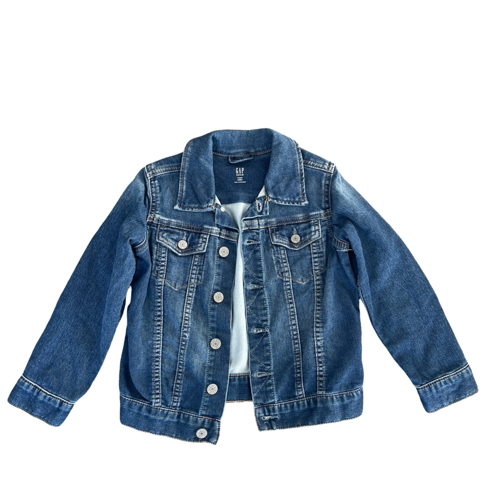 Gap Kids Blue Denim Jacket. Size 5. Great condition. Never worn.